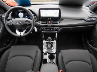 Foto Nummer 6: HYUNDAI i30