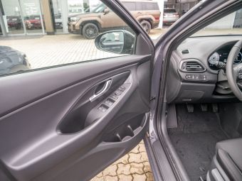 Foto Nummer 14: HYUNDAI i30