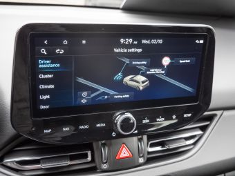Foto Nummer 9: HYUNDAI i30