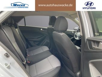 Foto Nummer 11: HYUNDAI i20