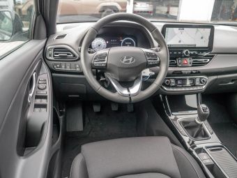 Foto Nummer 6: HYUNDAI i30