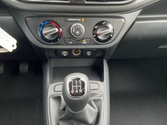 Foto Nummer 20: HYUNDAI i10