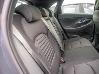 Foto Nummer 4: HYUNDAI i30