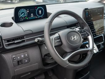 Foto Nummer 14: HYUNDAI STARIA