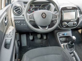 Foto Nummer 6: RENAULT Captur