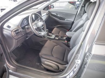 Foto Nummer 6: HYUNDAI i30
