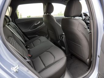 Foto Nummer 4: HYUNDAI i30