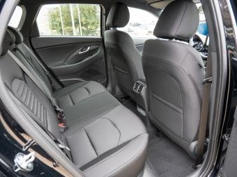 Foto Nummer 4: HYUNDAI i30