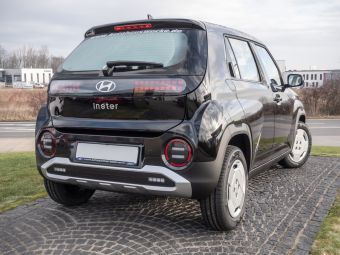 Foto Nummer 3: HYUNDAI INSTER