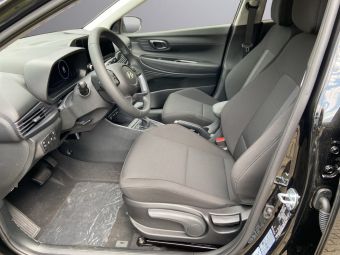 Foto Nummer 9: HYUNDAI i20