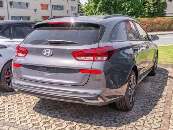 Foto Nummer 3: HYUNDAI i30
