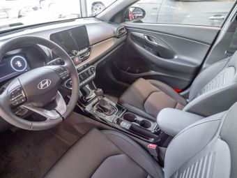 Foto Nummer 12: HYUNDAI i30