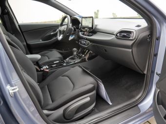 Foto Nummer 2: HYUNDAI i30